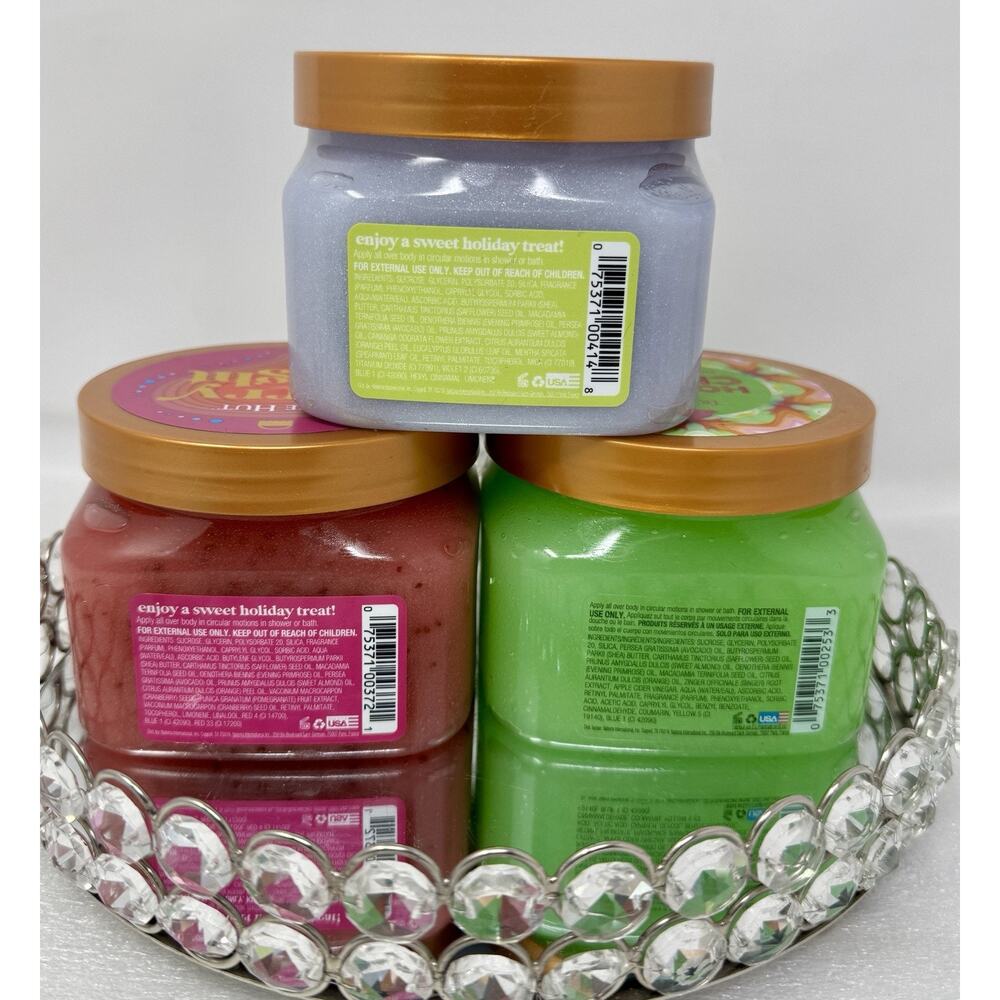 Tree Hut Holiday Body Scrub Bundle - Winder Wonder, Berry Bright & Holiday Cheer - Picture 3 of 7